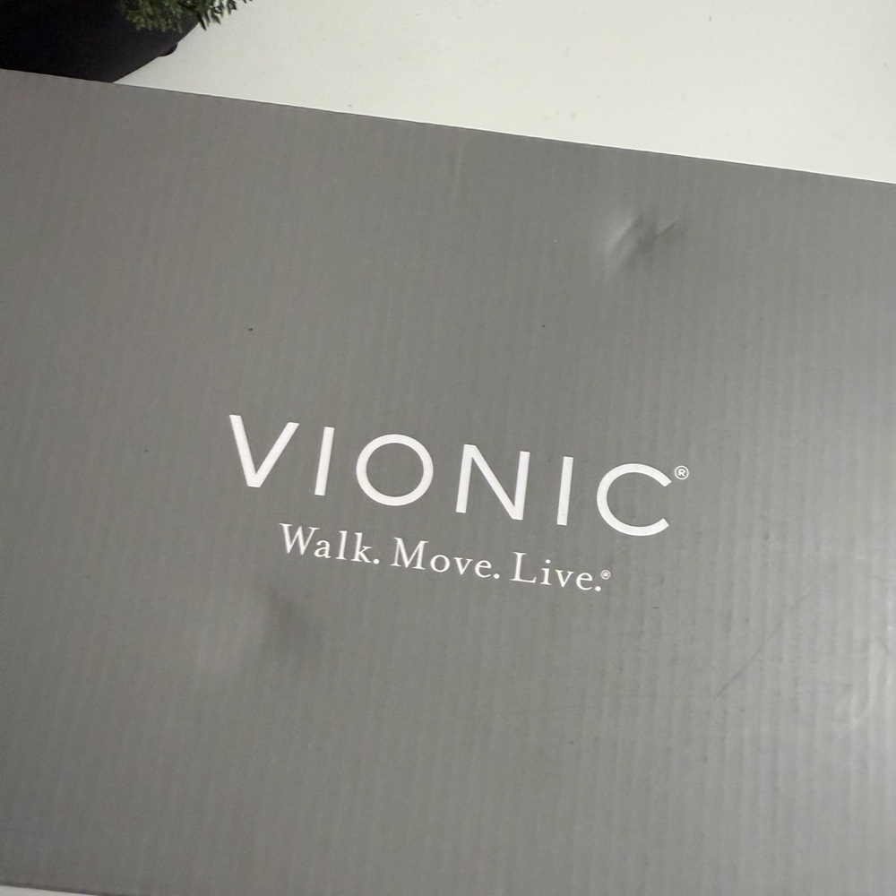 Vionic Black Sandals with Sparkling Straps - Picture 5 of 5